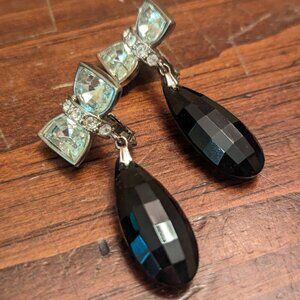 Black tear drop and crystal bow retro clip on earrings